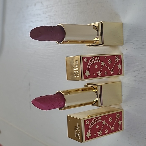 Estee Lauder two lipsticks - Picture 2 of 8